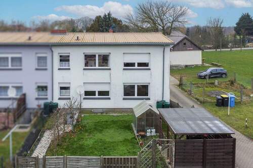 Garten - 6 Zimmer Einfamilienhaus zum Kaufen in Lüssow