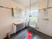2. Ebene - Badezimmer (EG) - 