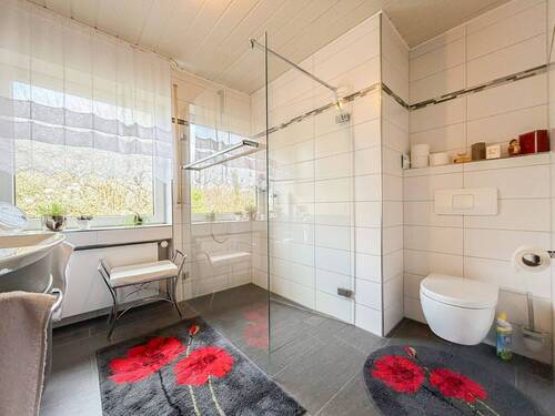 2. Ebene - Badezimmer (EG) - 