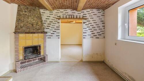 Raum 2 mit Kamin (Souterrain) - 