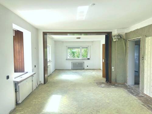Offener Ess- & Wohnbereich - 3 Zimmer Etagenwohnung in Stuttgart