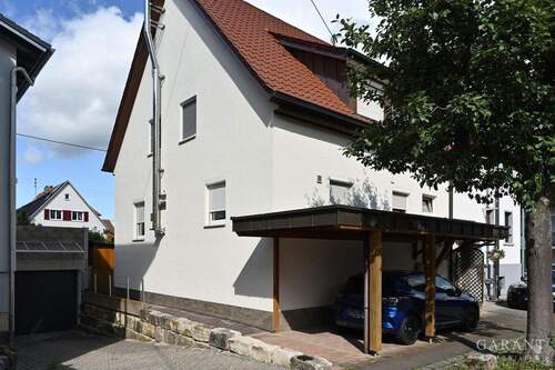 Seitenansicht - 5 Zimmer Doppelhaushälfte zum Kaufen in Bempflingen