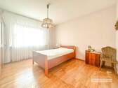 Schlafzimmer EG - 