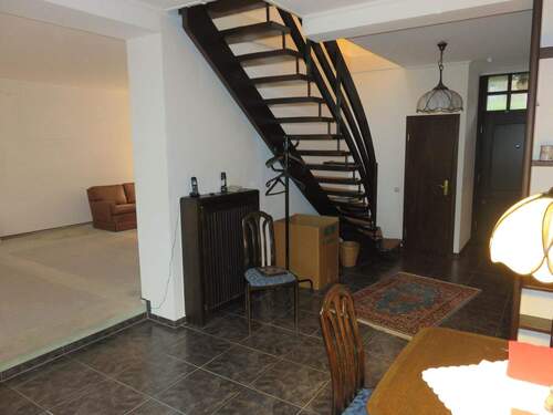 Treppe zum Obergeschoss - 