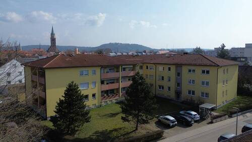 Gepflegte Wohnanlage - 3 Zimmer Etagenwohnung zum Kaufen in Neumarkt