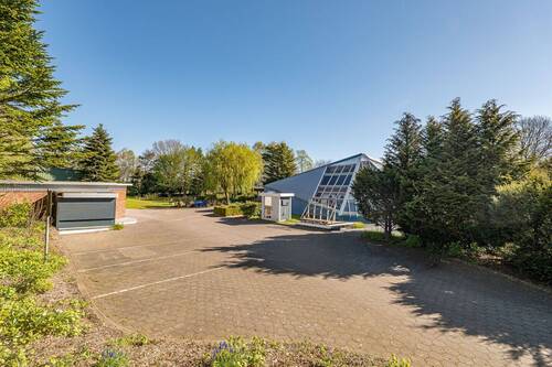 Außenansicht - 7 Zimmer Mehrfamilienhaus, Wohnhaus in Bad Bederkesa