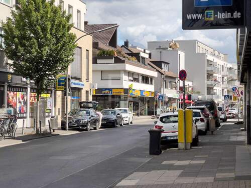 Einkaufsstraße - 