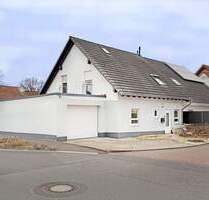 Stilvolles Einfamilienhaus mit modernem Wohnkomfort - Großostheim Ringheim
