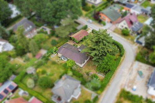 Luftbild Grundstück von hinten - 4 Zimmer Einfamilienhaus zum Kaufen in Zeuthen