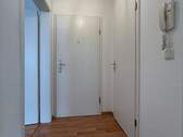 Flur - 2 Zimmer Etagenwohnung zur Miete in Magdeburg