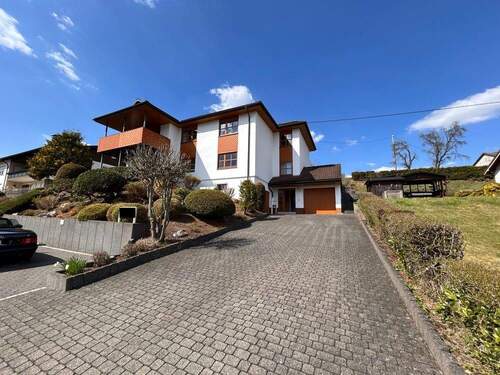 Straßenansicht - Mehrfamilienhaus, Wohnhaus mit 125,70 m&sup2; in Willmenrod zum Kaufen