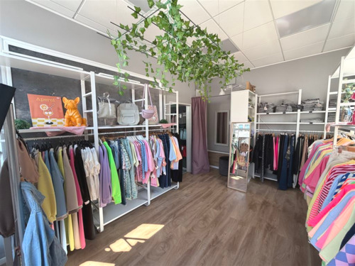 EG Ladenlokal - 1 Zimmer Gewerbeobjekt (Büro, Produktion, Verkauf) in Möhnesee