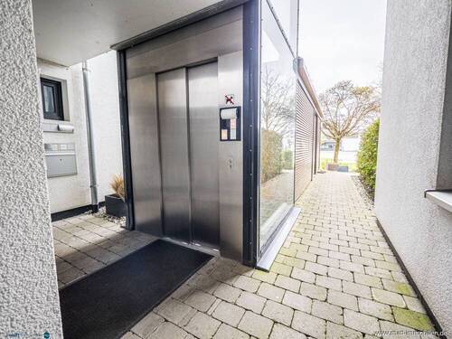Hauszugang - Aufzug - 