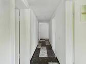 Flur rechter Gebäudeflügel - 