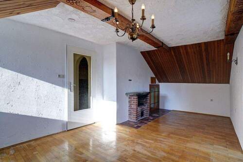 Großes Zimmer im DG - 