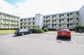 Zugehöriger PKW-Stellplatz - 