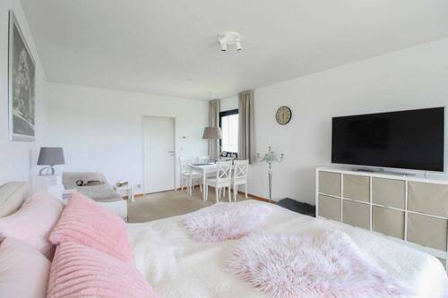 Wohn-Schlafraum (3) - 1 Zimmer Einfamilienhaus in Süssau