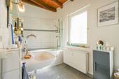 Badezimmer Erdgeschoss - Mehrfamilienhaus, Wohnhaus mit 219,00 m² in Mönchengladbach zum Kaufen