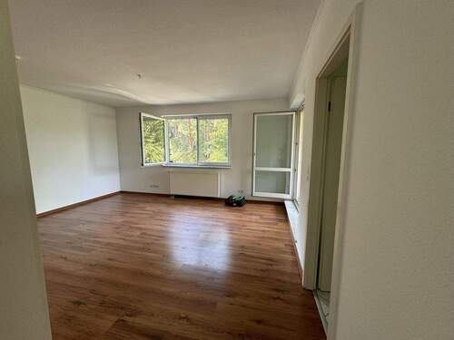 Wohnzimmer - 2 Zimmer Etagenwohnung zum Kaufen in Birkenwerder
