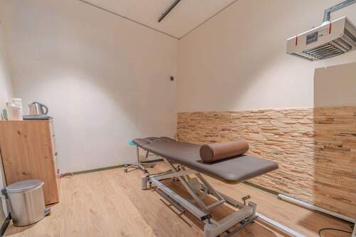 Behandlungsraum - 