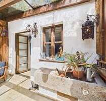 Ein Anwesen voller Möglichkeiten - historischer Charme, Wohnen & Arbeiten plus Ausbaureserve - Pentling / Matting