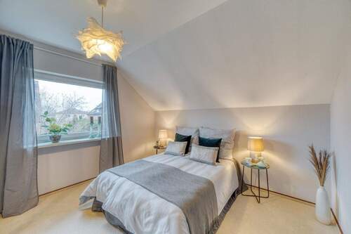 Schlafzimmer im OG - 