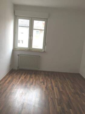 Arbeiten-Kind - Etagenwohnung mit 77,00 m&sup2; in Nürnberg zur Miete