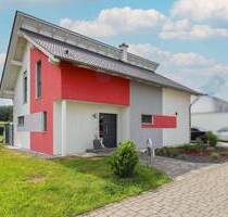 Ankommen und Wohlfühlen - Hochwertiges Einfamilienhaus in ruhiger Feld- und Waldrandlage von Schröck - Marburg