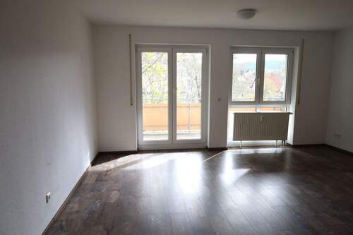 Wohnraum - 1 Zimmer Etagenwohnung zum Kaufen in Balingen