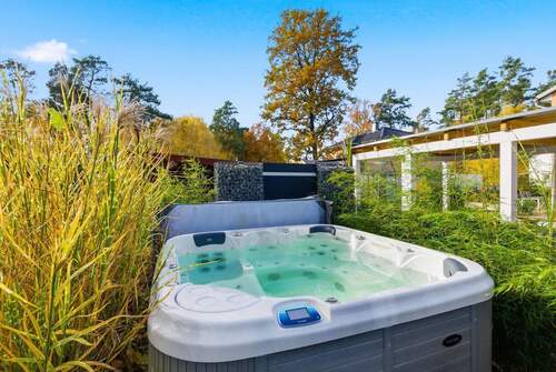 Whirlpool - 6 Zimmer Einfamilienhaus in Ludwigsfelde