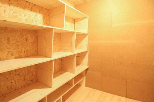 begeh. Kleiderschrank - 