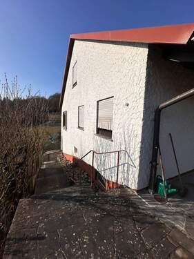 IMG_8165.JPG - 6 Zimmer Einfamilienhaus in Schonungen