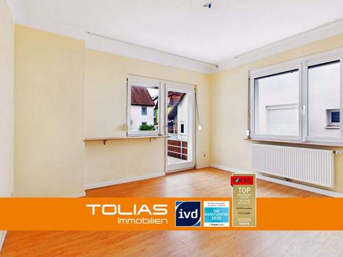 Titelbild - Perfekt für Singles oder Paare - 3 Zimmer mit Balkon in Obertürkheim