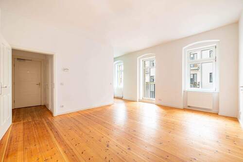 Wohnzimmer - 2 Zimmer Etagenwohnung zum Kaufen in Berlin