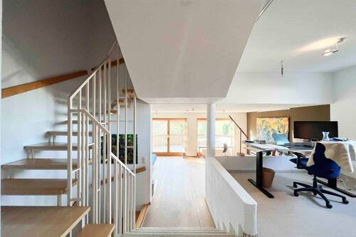 Erdgeschoss - 5 Zimmer Reihenendhaus in Isen