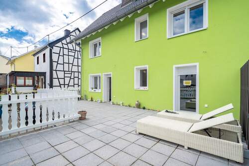 Heidenrod Einfamilienhaus 5 - 8 Zimmer Einfamilienhaus in Heidenrod