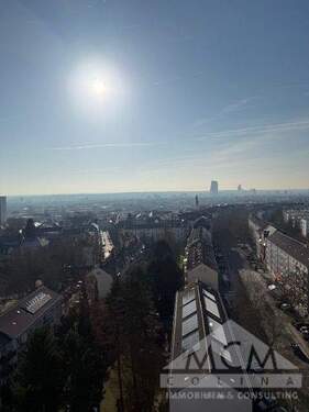 Skylineblcik - Stilvolle 64 m² Penthouse-Wohnung im Hochhaus mit Skylineblick