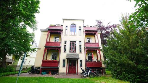 Rückansicht - 4 Zimmer Etagenwohnung zum Kaufen in Dresden