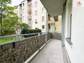 Balkon - Chemnitz-Sonnenberg! Sanierte 4-Raum-Wohnung mit Balkon im Erdgeschoss!