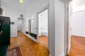 3 - 4 Zimmer Etagenwohnung in Berlin