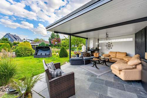 Terrasse im Erdgeschoss - 