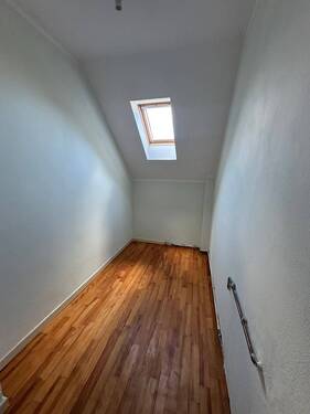 tempImagey4foWO.jpg - 