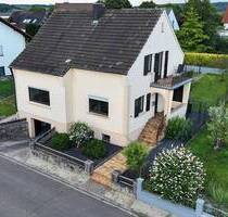 Ein-Zweifamilienhaus in Palzem direkt an der Grenze Luxemburg