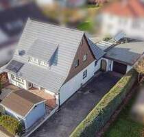 Charmantes und gepflegtes Einfamilienhaus- Wohnglück in Wendelstein mit Grundstück und Garage.