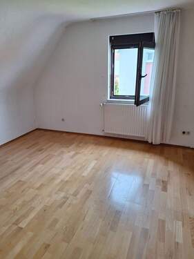 Ein Schlafzimmer im OG - 