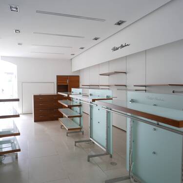 Verkaufsfläche - Gewerbeobjekt (Büro, Produktion, Verkauf) zur Miete in Bad Reichenhall