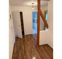 Über den Dächern von Flingern! - 610,00&nbsp;EUR Kaltmiete, ca.&nbsp; 61,00&nbsp;m&sup2;&nbsp;Wohnfl&auml;che in Düsseldorf (PLZ: 40233) Flingern Süd