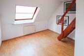 Schlafzimmer 3 mit Aufgang Spitzboden - 