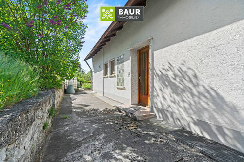 Eingang EG - 8 Zimmer Einfamilienhaus in Zwiefalten