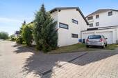 Zufahrt Garage - 